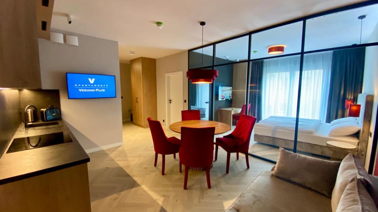 Apartamenty Verano Plus 코워브제크 외부 사진