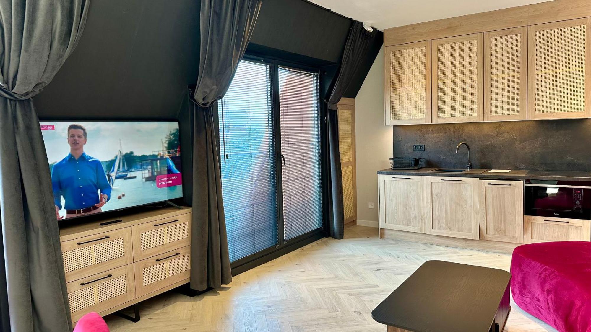 Apartamenty Verano Plus 코워브제크 외부 사진