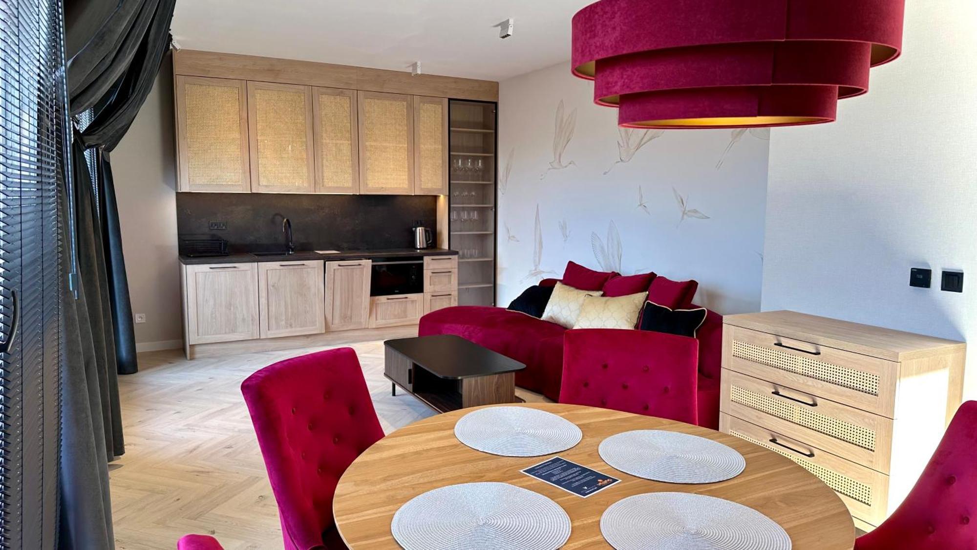 Apartamenty Verano Plus 코워브제크 외부 사진